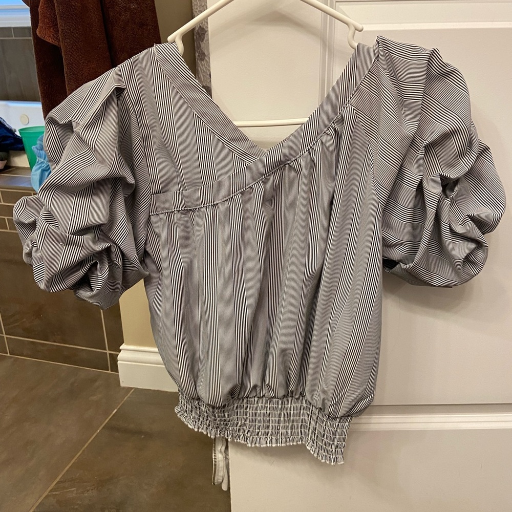 Girl’s top from Von Maur